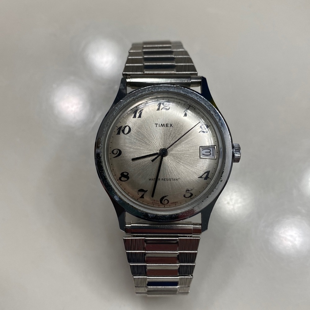 Vintage times wind up watch